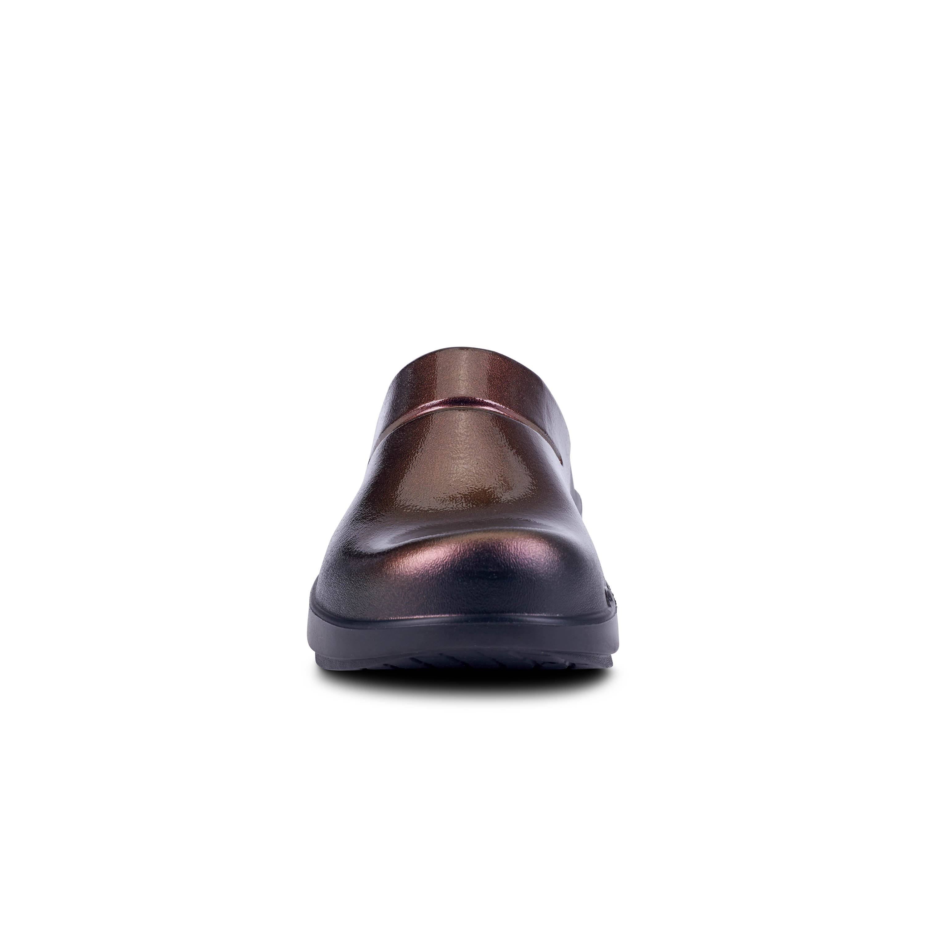 Cabernet Clog M218