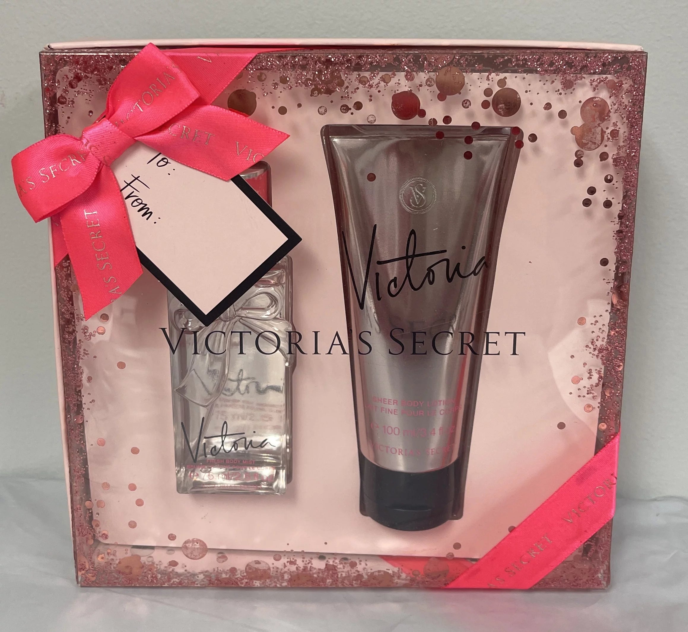 Victoria Mist and Lotion Gift Set C956