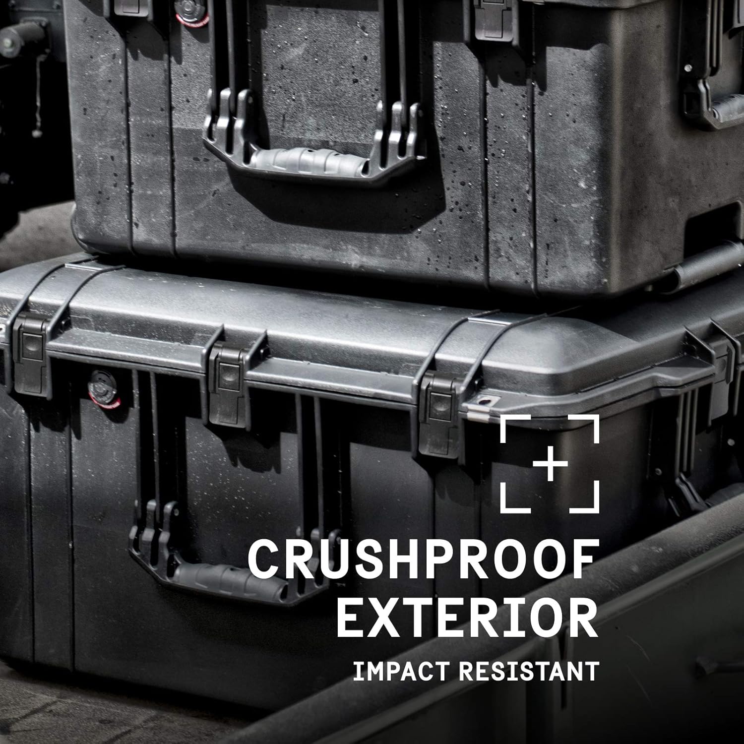 Black Pelican Case with Foam D674892