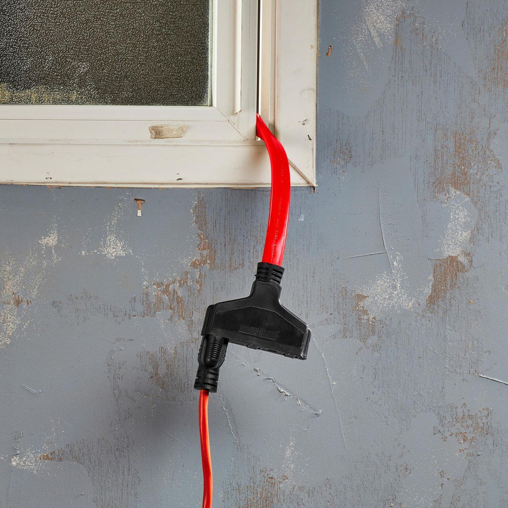 25 ft 30 Amp 125V Generator Extension Cord Adapter G377635
