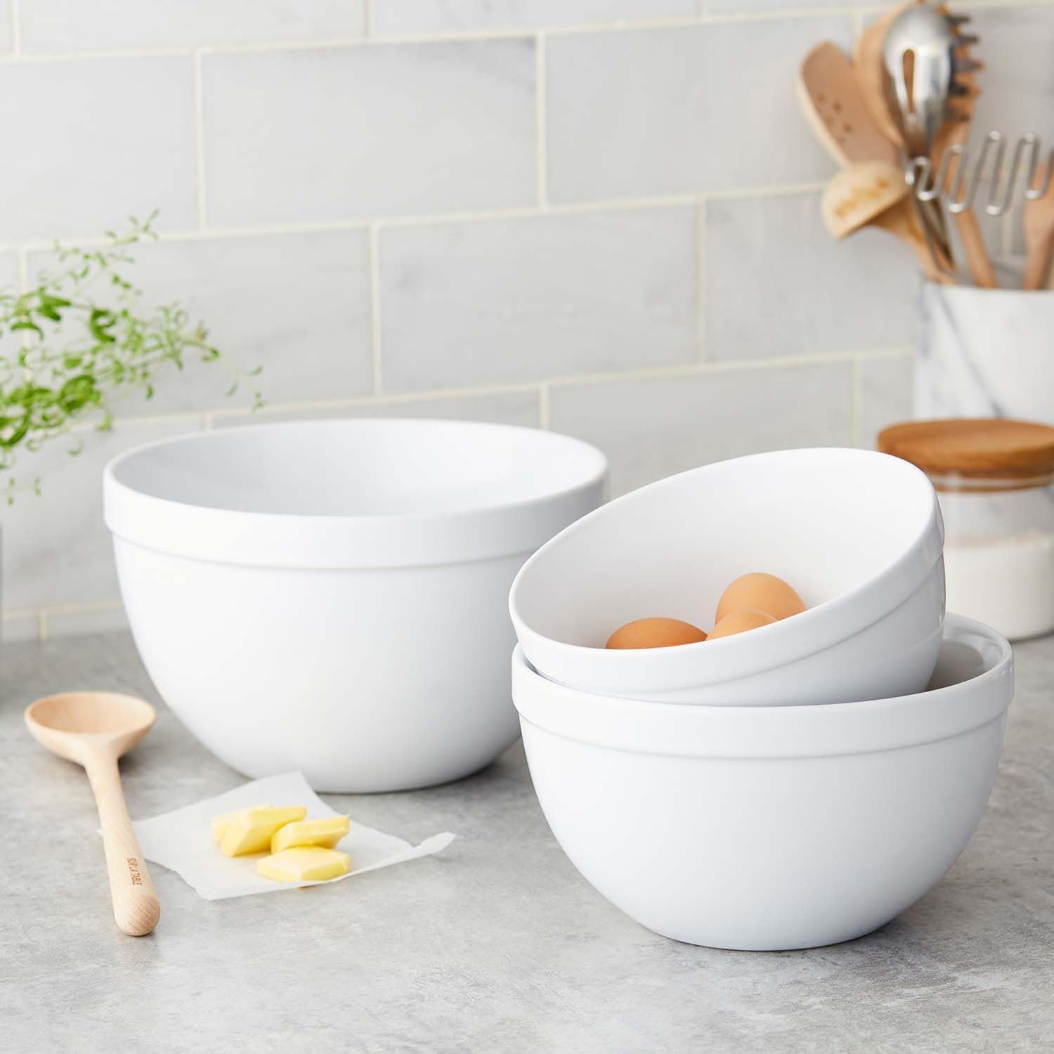 Set of 3 White Ceramic Mixing Bowls S1509