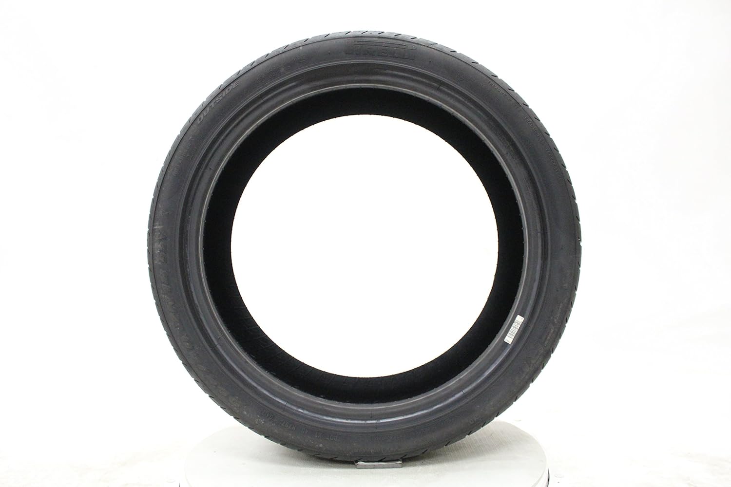 245/40R19 Run Flat Radial Tire X18147