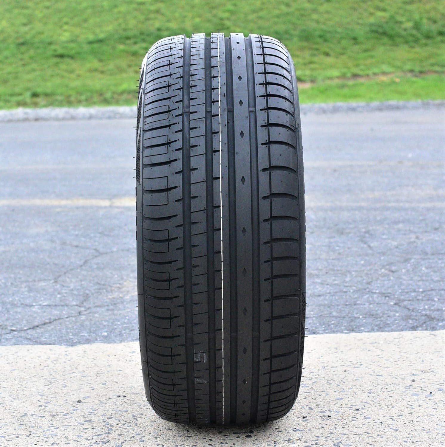 205/50R15 All-Season Radial Tire F907668