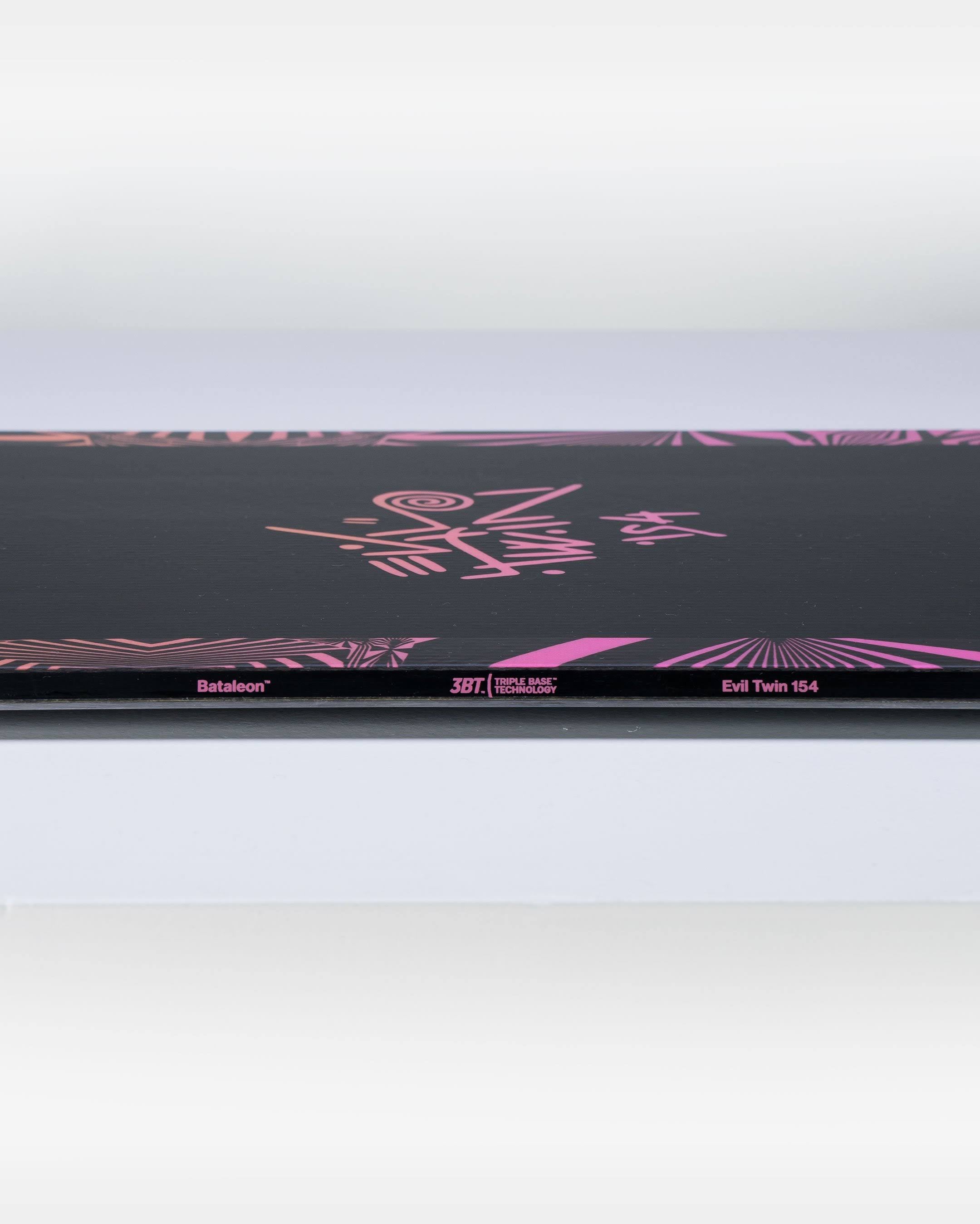 Evil Twin Snowboard E4405