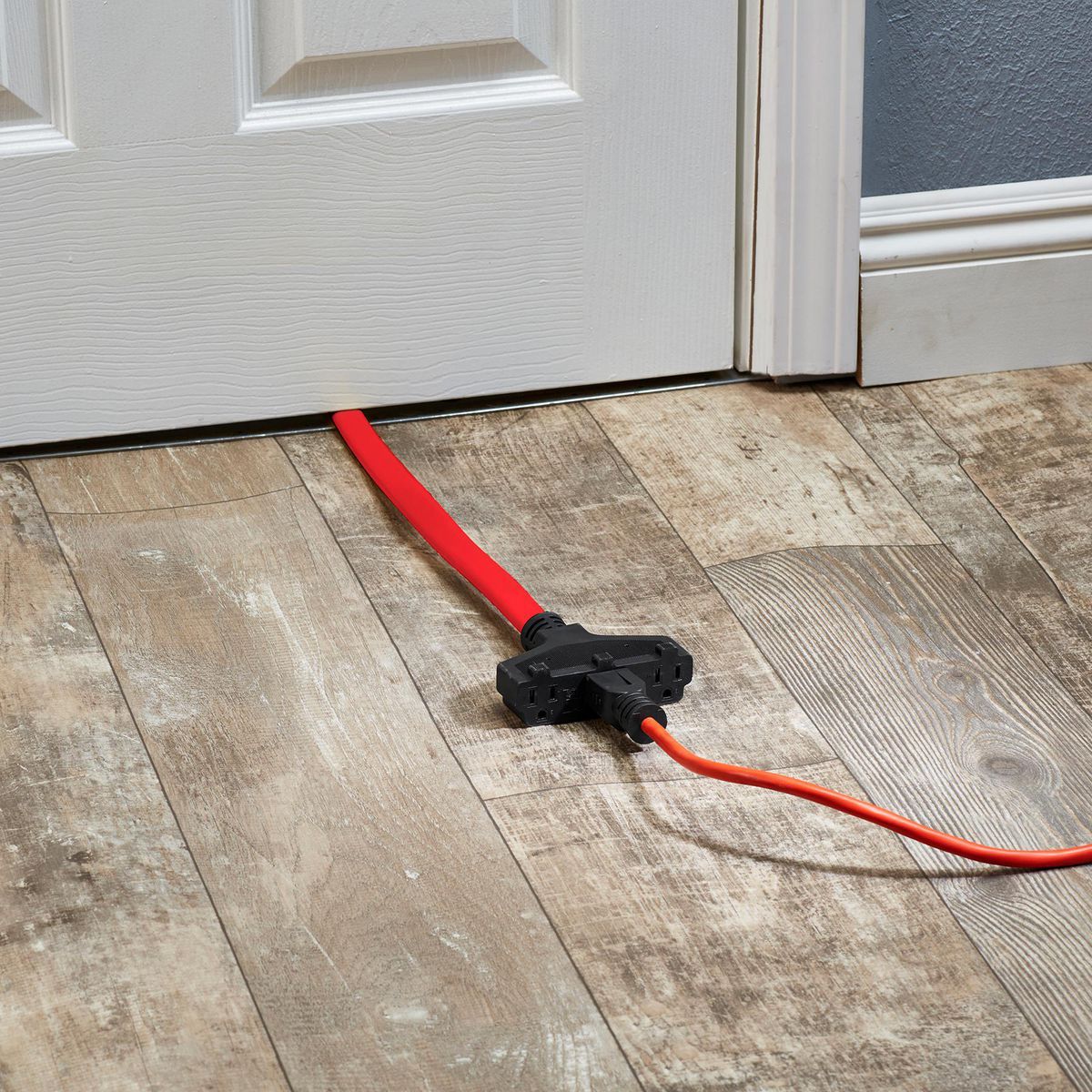 25 ft 30 Amp 125V Generator Extension Cord Adapter G377635