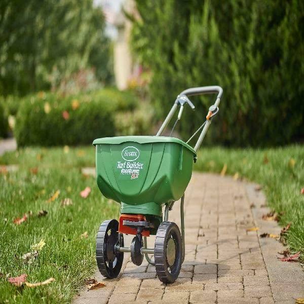 Turf Builder Broadcast Spreader T205557