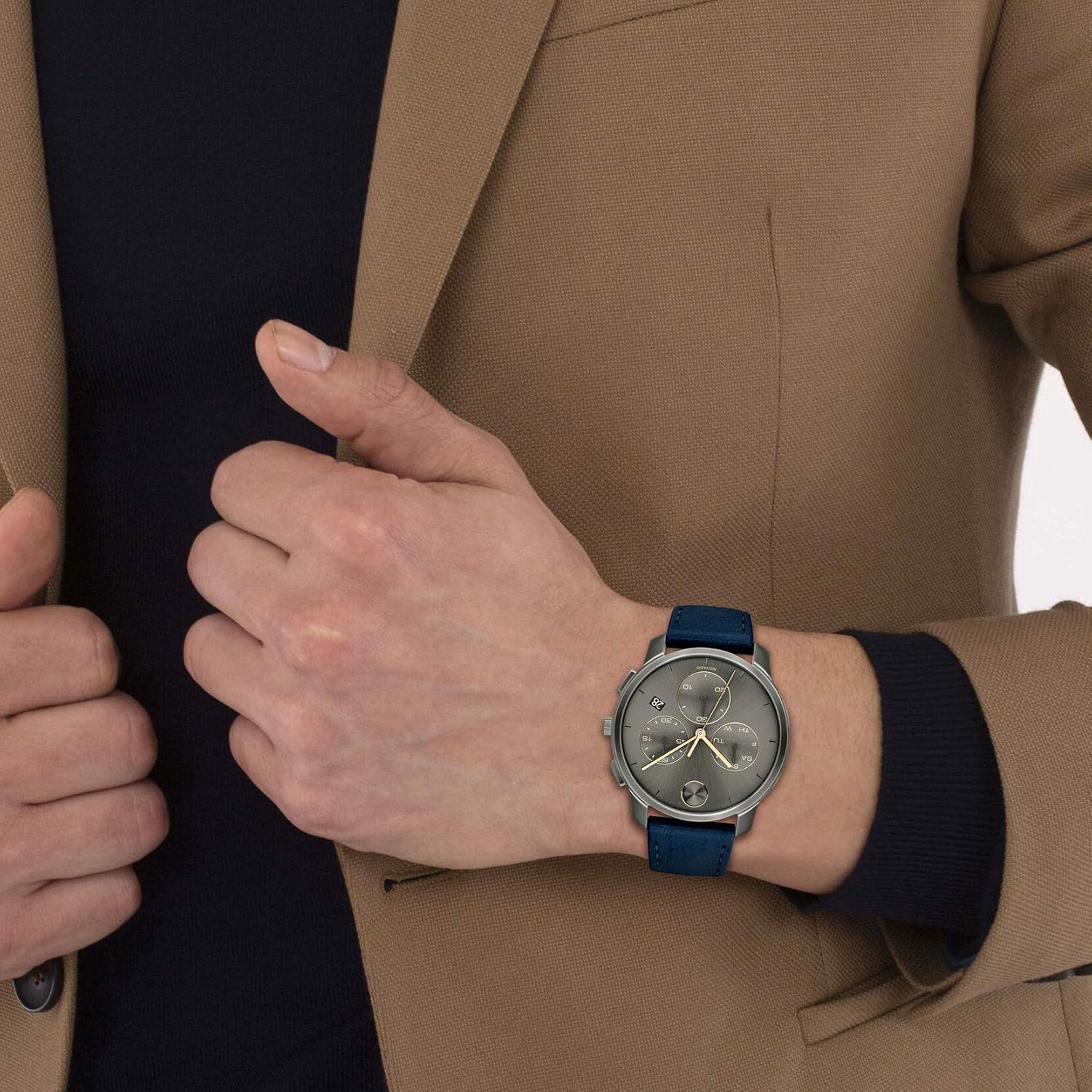 Navy Stainless Steel and Leather Strap Casual Watch K855