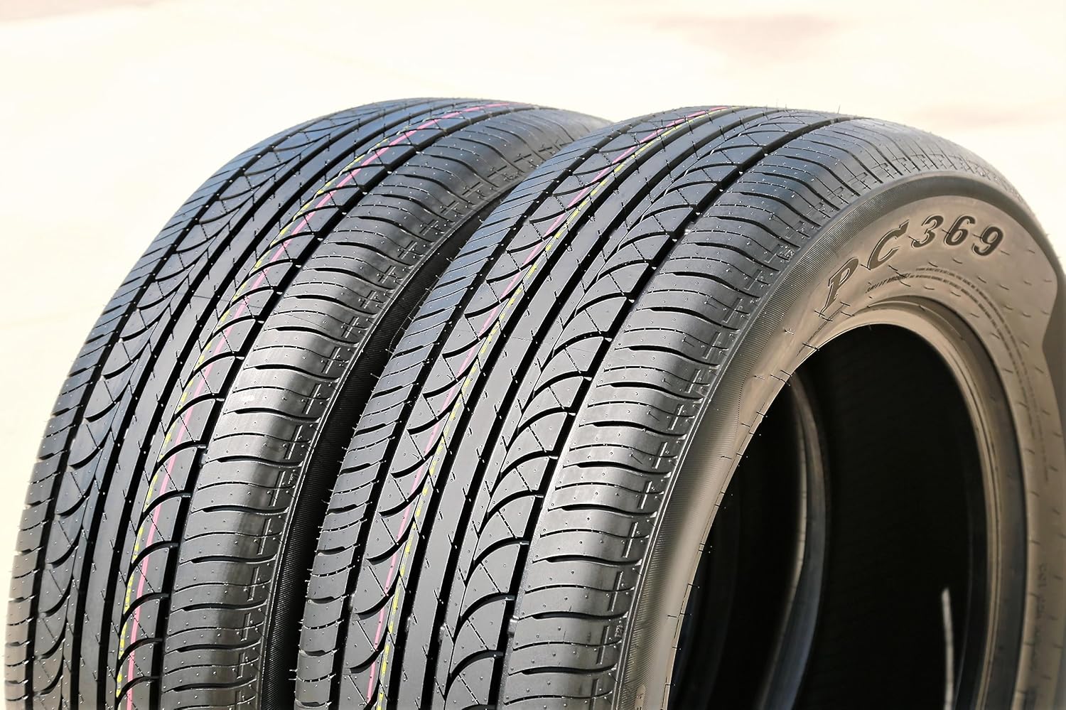 Set of 2 All-Season Passenger Car Performance Radial Tires 215/60R17 96H Q4411