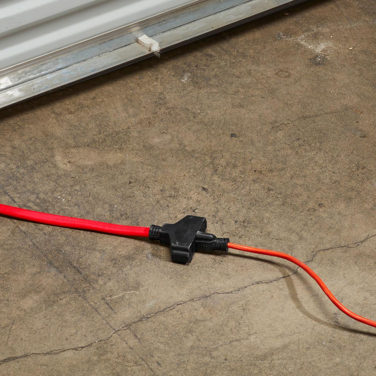 25 ft 30 Amp 125V Generator Extension Cord Adapter G377635