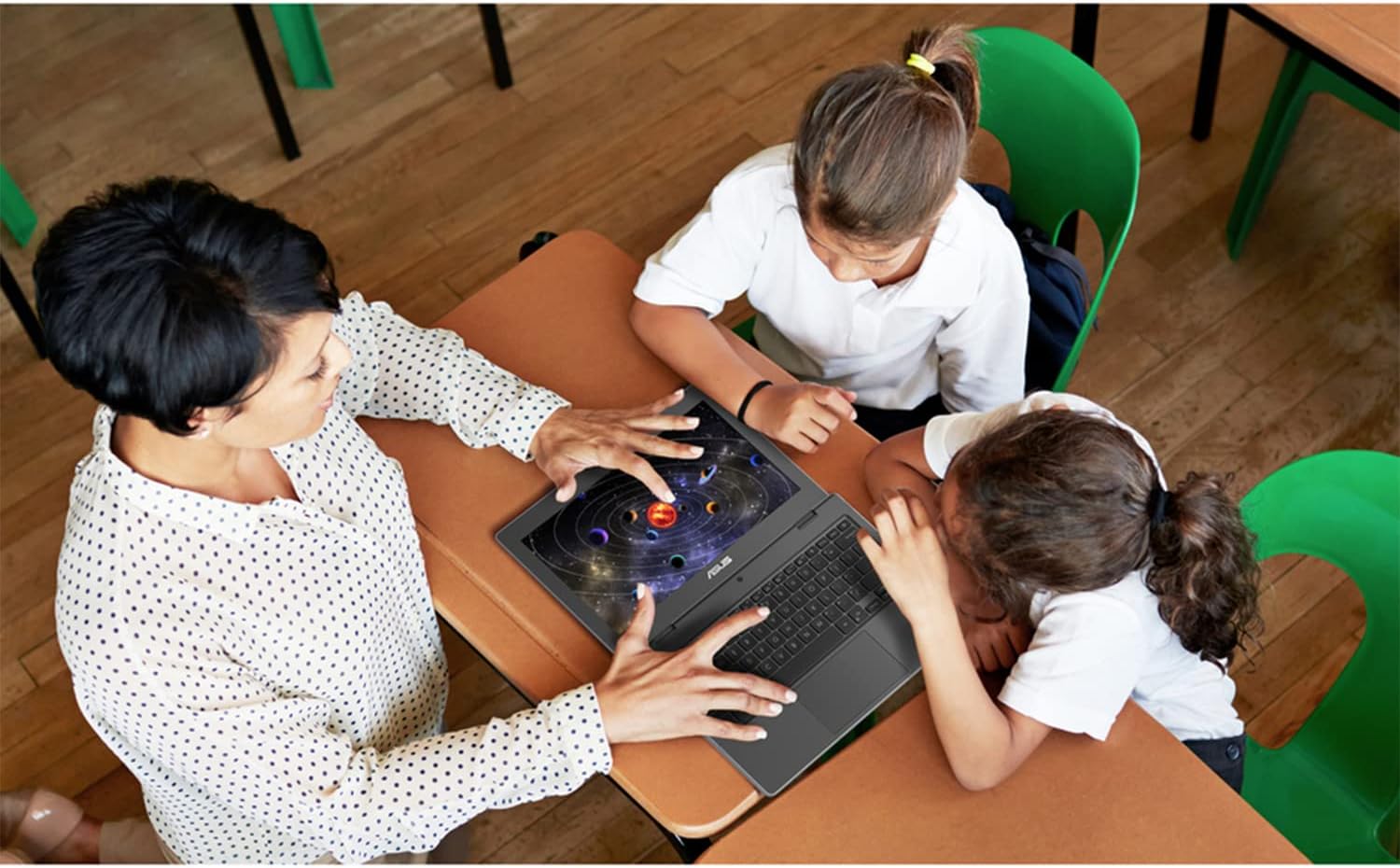 12 inch IPS HD Display Intel Celeron N4500 4GB RAM 256GB SSD Laptop K4282
