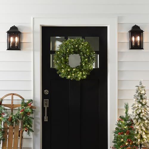 Pre-Lit Artificial Christmas Wreath, Green, 24 Inches S6015