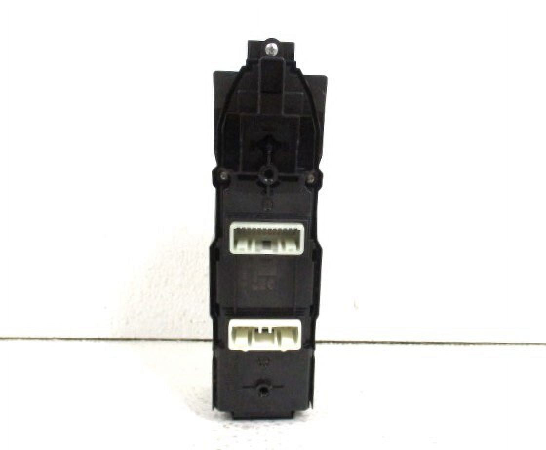 Pre-Owned Subaru Ascent Driver Master Window Door Switch Q63102