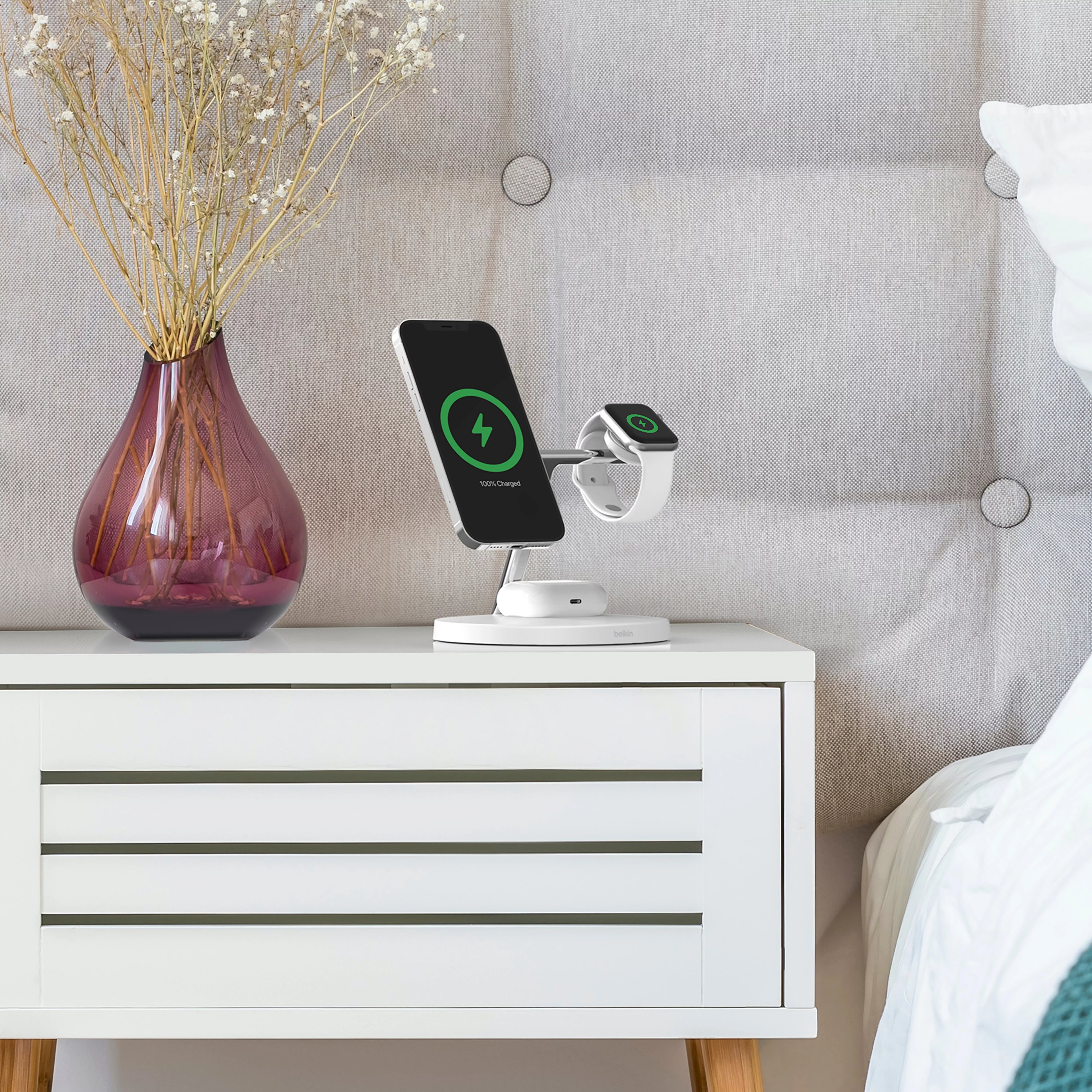 White 3-in-1 Wireless Charging Stand Q1818