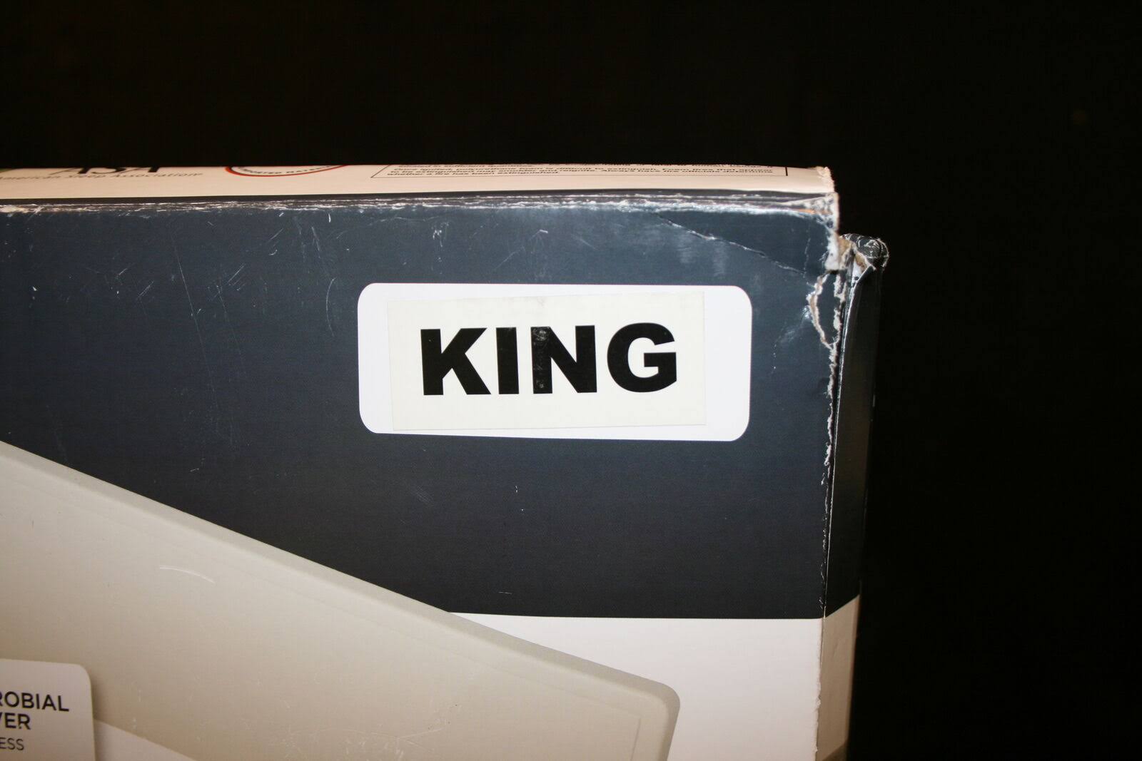 2.5-inch Serene Foam Mattress Topper, King, White C955