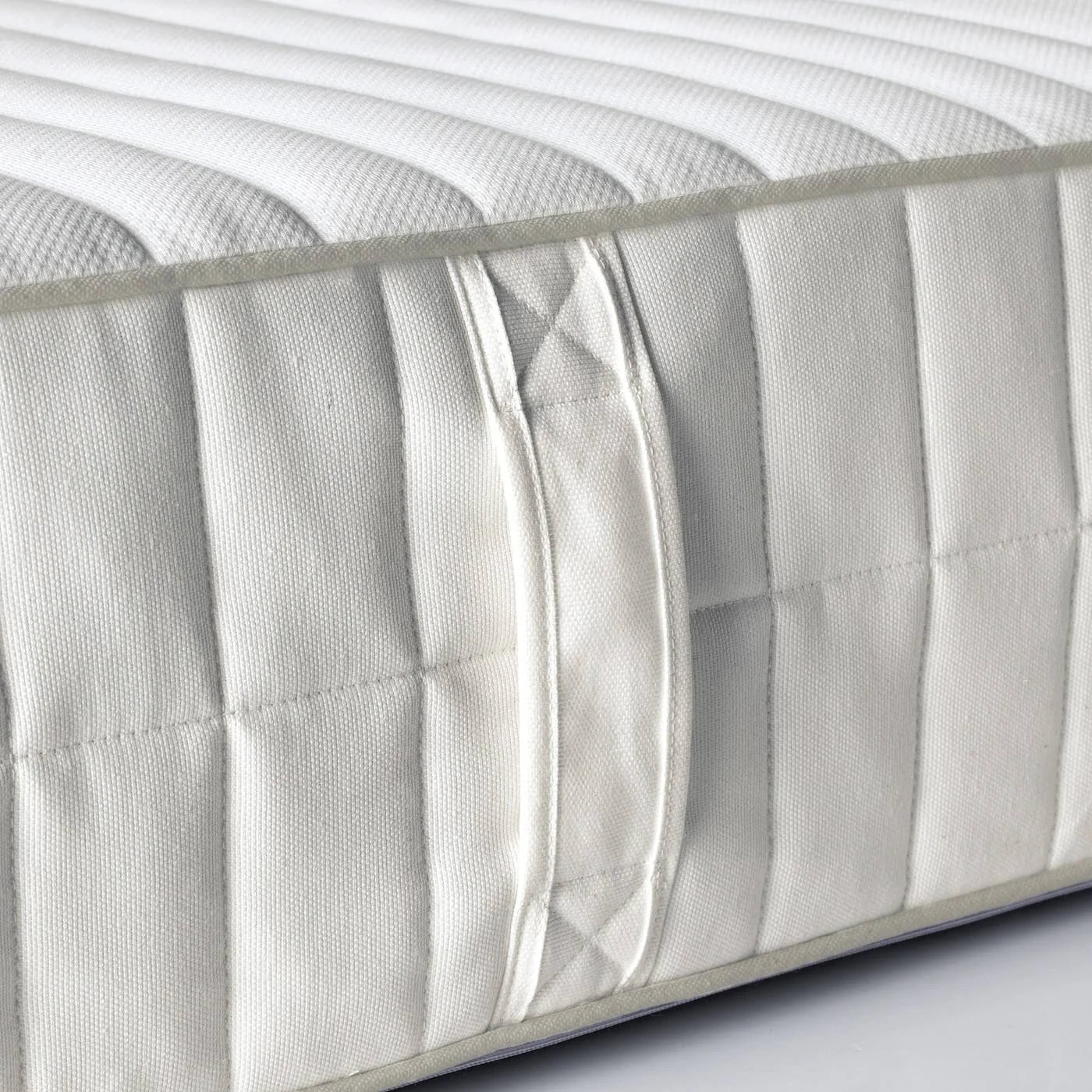 King Plush White Foam Mattress X705826